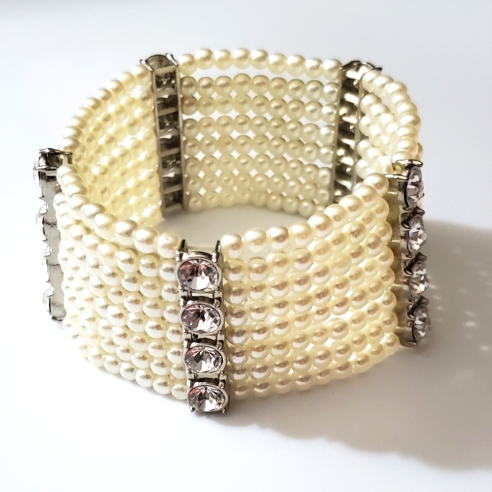 Vintage pearl rhinestone bracelet stretch 8 row sparkly elegant
